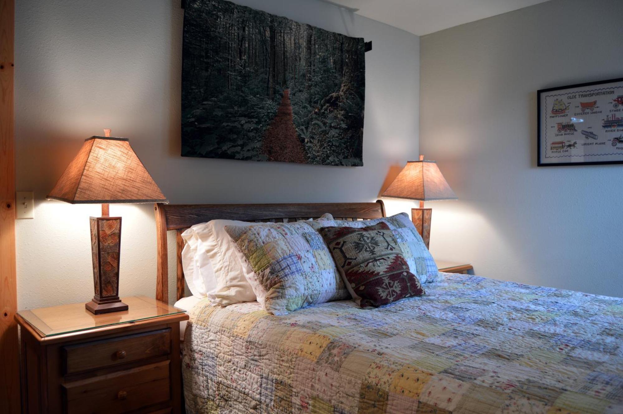 Lodge Running Y Ranch Golf &